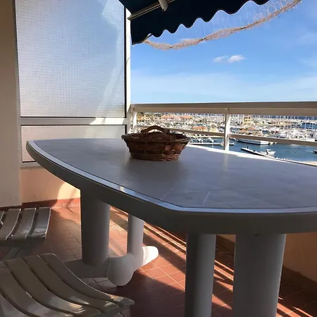 2 Pieces Avec Terrasse Et Vue Au Lavandou - Fr-1-308-57 Apartment *